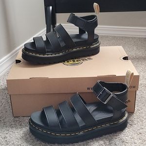Dr Martens Vegan Blaire Quad Sandals